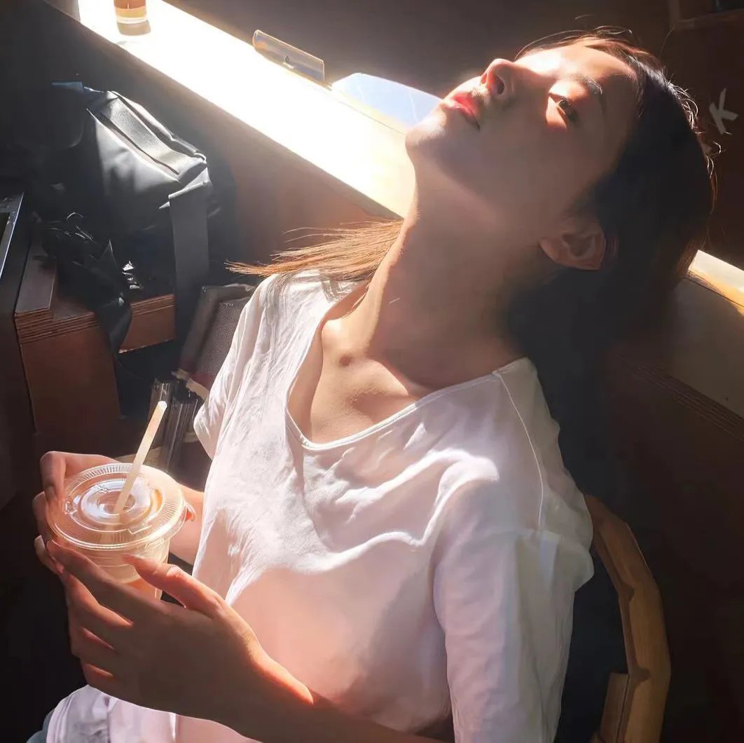 咖啡吧 海报